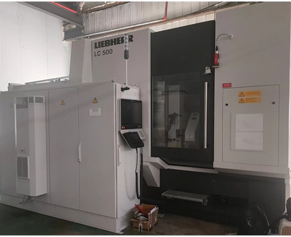 德國LIEBHERR利勃海爾LC500滾齒機(jī)，精度可達(dá)國標(biāo)3級